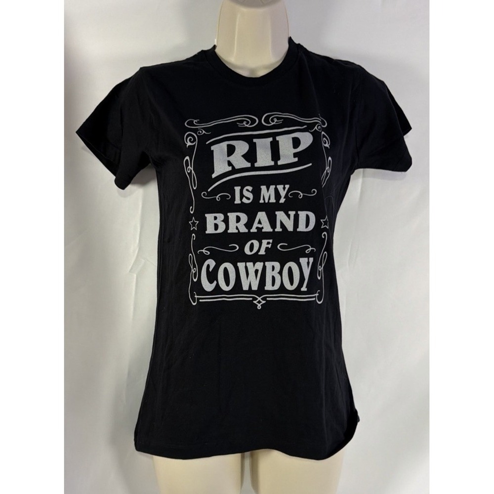 Yellowstone Women's Small Sleeve Rip Is my Brand Of Cowboy T-shirt Rip & Beth